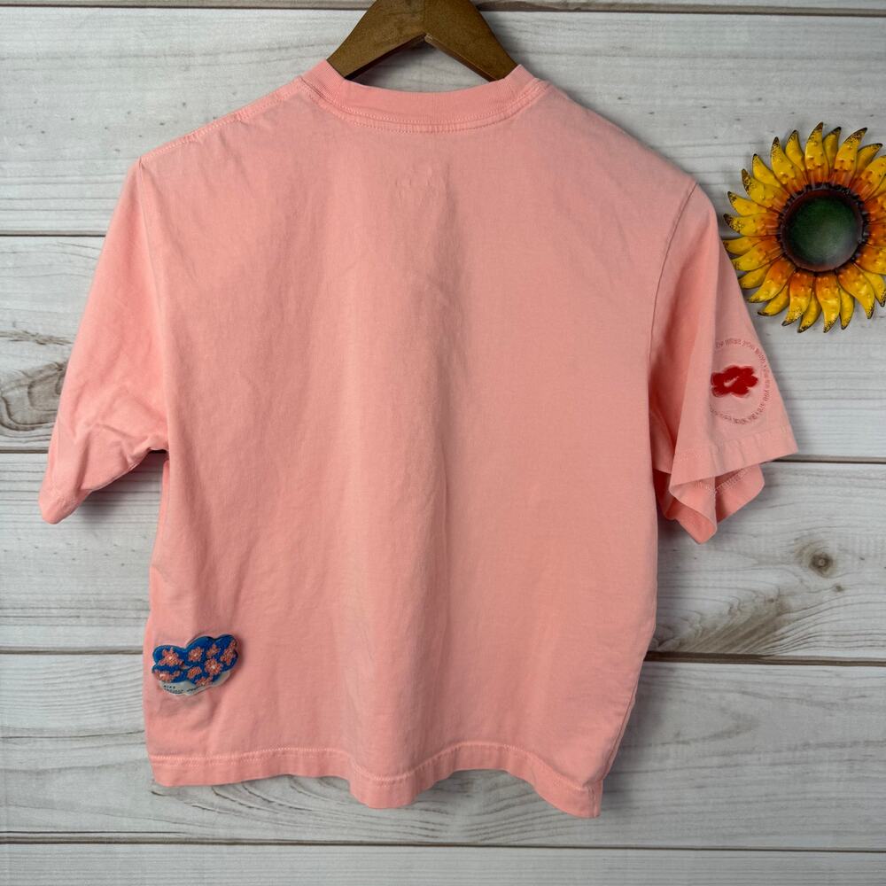 Nike The Nike Tee Project U*Phoria Women's Pink Flower Graphic T-Shirt Small - Picture 3 of 8